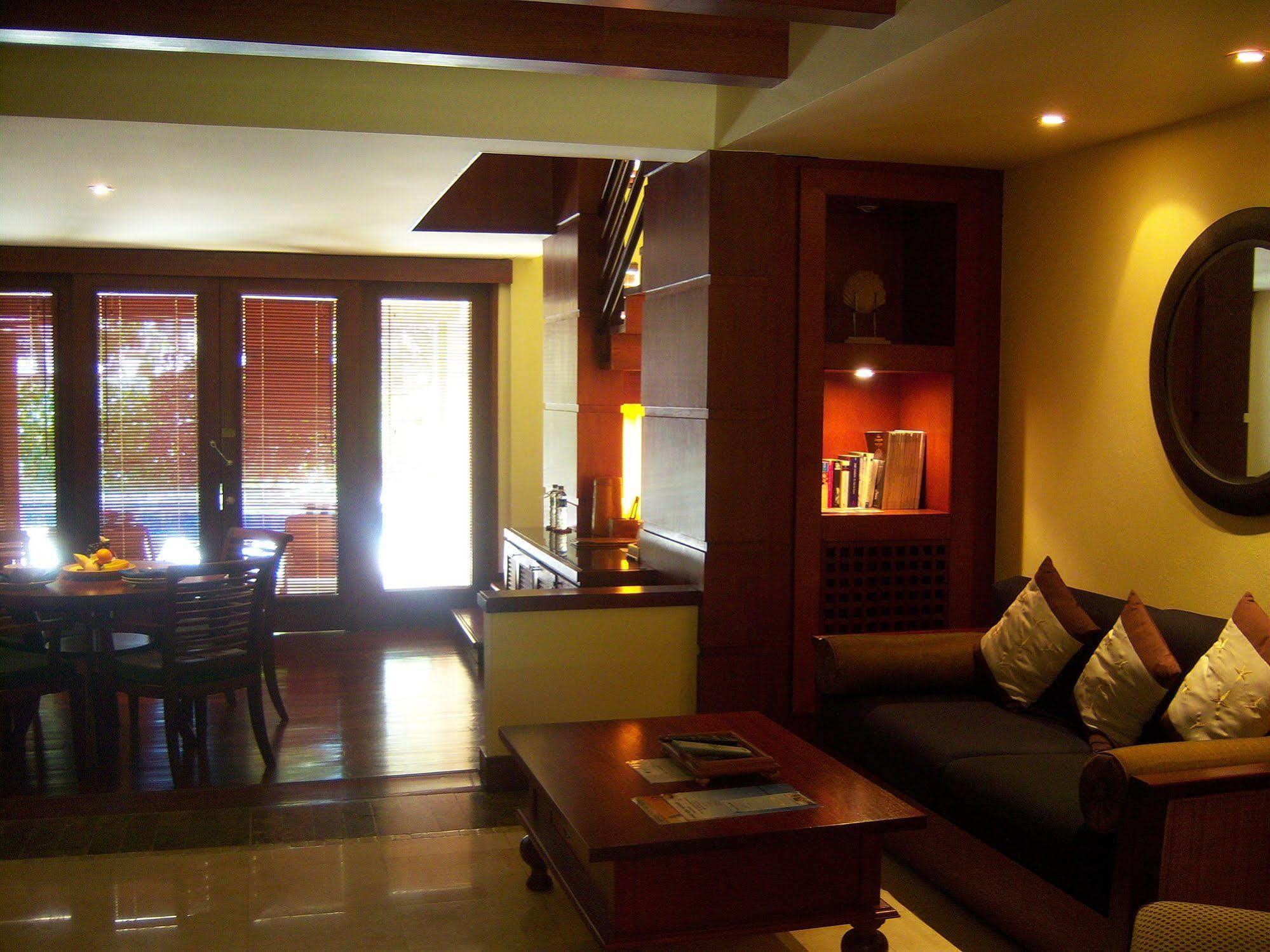 Pool Villa Merumatta Senggigi Exterior foto